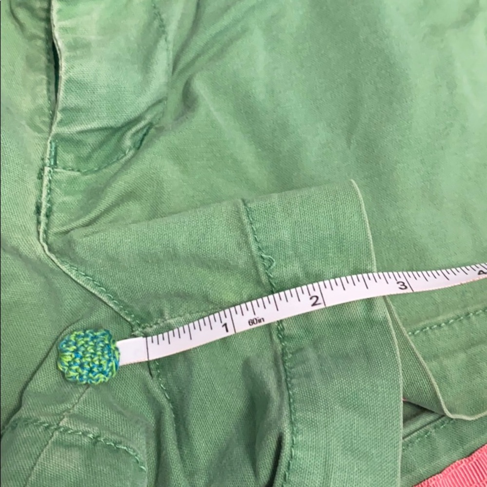 AE Shorts - Picture 4 of 4